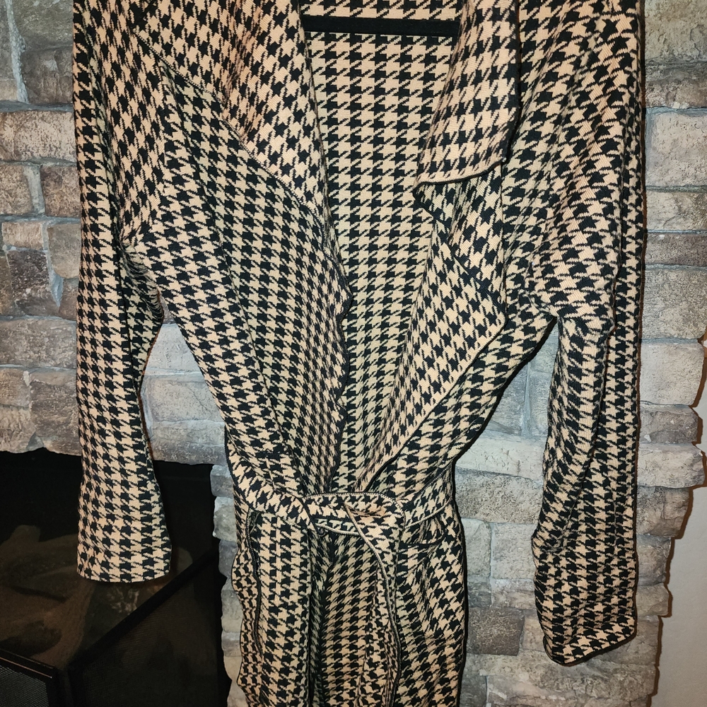 Rachel Zoe Black and Tan Houndstooth Cardigan
